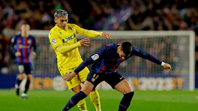 半岛体育官方网站-【西甲】罗伯托传射莱万破门，巴萨2比0加的斯